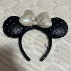 ディズニー カチューシャ ミニー　黒いキルティング　パール