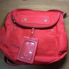 マークバイマークジェイコブス　ショルダーバッグ 赤