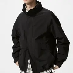 【極美品】2025 Uniqlo ウインドプルーフスタンドブルゾン 黒 M