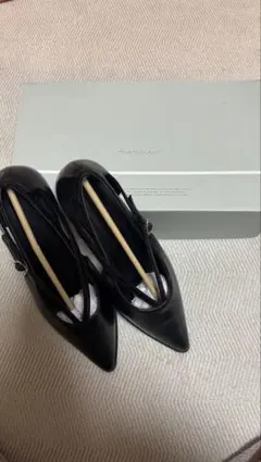 menue クロスストラップ ポインテッドトゥ ヒール パンプス