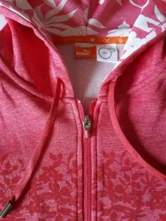 プーマゴルフのパーカー　Mサイズ