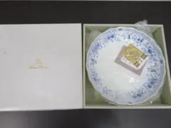 ナルミ　お皿　深皿　盛皿　未使用　ボーンチャイナ　サービスボール　Narumi