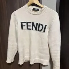 FENDI ロゴ クルーネック ニット セーターのサムネイル
