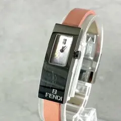 424 稼動 FENDI 時計 新品ベルト 3300L レディース ゴールド FENDI - 424 稼動 FENDI 時計 新品ベルト 3300L レディース ゴールドの