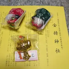 【縁起物】唐獅子　小槌　九谷焼　商売繁盛　お守り　置き物　赤　白　金 九谷焼 13号小槌獅子 盛 陶幸 マルヨネ 九谷焼マルヨネ 陶芸窯和陶房