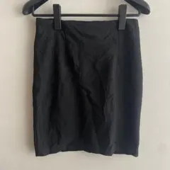 黒 リブ編み ミニスカート タイト 後ろファスナー S相当