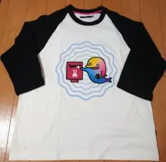 【最終値下げ！】CUNE　キューン　Tシャツ　白黒　Lサイズ　変なイルカお手紙のサムネイル
