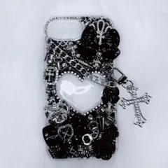 iPhone16e デコ電 デコケース 黒 地雷系 ゴスロリ パンク ギャル