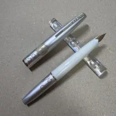 新品 廃盤 PLATINUM プラチナ 万年筆 ポケット 14k 細字 花 赤 - メルカリ
