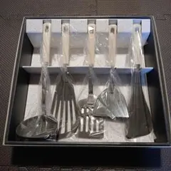 Item thumbnail for item 347e2ded-81f3-41f5-93b2-146d7ed9da8a