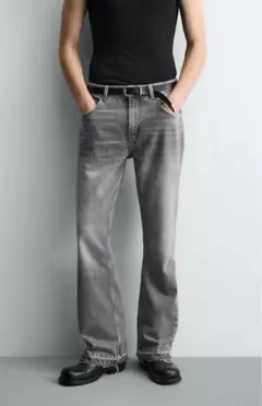 zara フレアフィットデニムパンツ