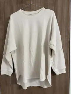 ワッフルロンT 白 オーバーサイズ 長袖 春コーデ