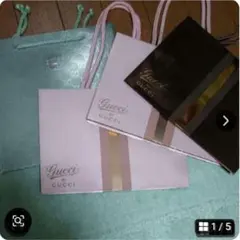 GUCCI　ショッパー　(4枚)のサムネイル