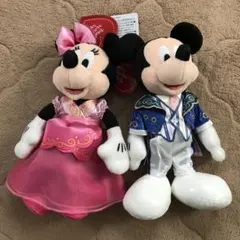ミッキー　ミニー　ぬいぐるみバッジ　トータリーミニー　バレンタイン
