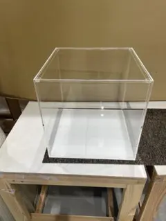 アクリル水槽5mmクリア、底板紺、w900.d200.h200.蓋2枚付き。 - メルカリ