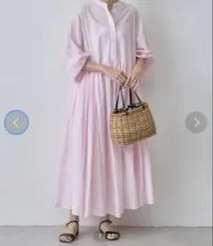 ビアズリー　ギャザーワンピース　1サイズ　ピンクのサムネイル