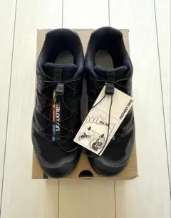 salomon スニーカー