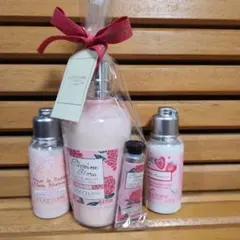 ロクシタン　ピオニーフローラ　ボディミルク　乳液　L'OCCITANE　新品