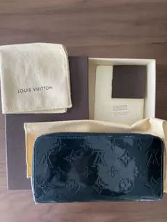 外箱あり　ルイヴィトン モノグラム ヴェルニ ジッピー ウォレット