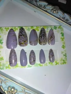 薄紫のネイルチップ 10個セット　現品　フルサイズ　訳あり品
