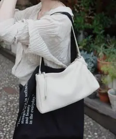 【新品未使用】russet 2WAYショルダーバッグ アイボリー