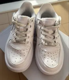 美品　ナイキ スニーカー　フォース 1 LOW イージーオン　19cm