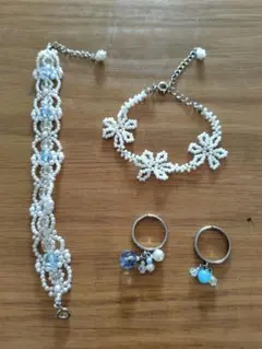 ハンドメイドビーズアクセサリーのセット
