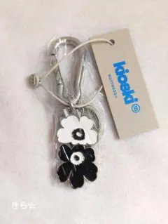 マリメッコ Marimekko ウニッコ　　　キーホルダーのサムネイル