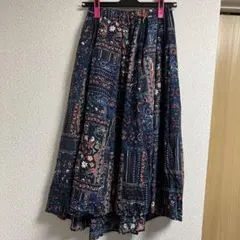 CUBE SUGAR パッチワーク風 総柄フレアスカート ネイビー M アジアンのサムネイル