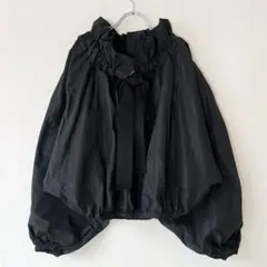 美品 オオカミとフクロウ オオカミとルカイエのおとしもの ブラウス 