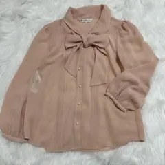 組曲 KUMIKYOKU リボンタイ 春色 ブラウス ピンクベージュ パール釦