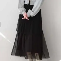 ドットチュールフリルティアードスカート　ブラックのサムネイル