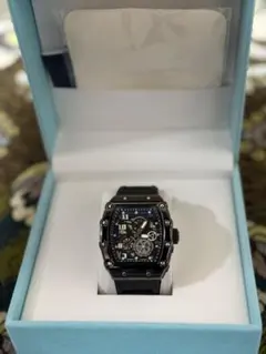 スケルトンデザイン ブラッククォーツ時計