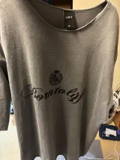 LYFT Tシャツ