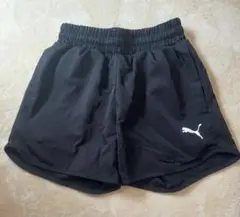 PUMA ブラック ショートパンツ 140