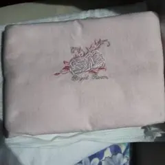 未使用　ピンクのバラ刺繍綿フラノシーツ