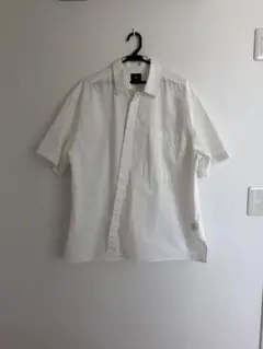 H&M ホワイト　変形 半袖シャツのサムネイル