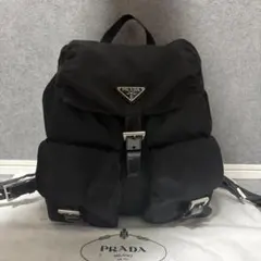 t13【美品】名作モデル プラダV136 ナイロン 三角ロゴ ブラック