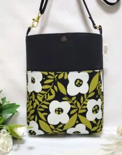 スマホショルダー/サコッシュ/ハンドメイド