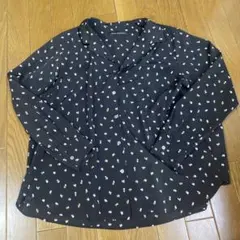 URBAN RESEARCH ブラック柄長袖シャツ