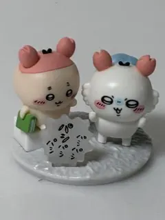ちいかわ チョコサプフィギュア★モモンガ＆カニちゃん古本屋