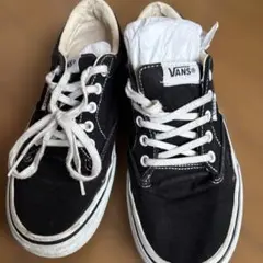 VANS ブラック スニーカー　タウンシューズ　バンズ　通学　汚れあり　処分