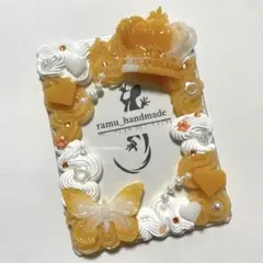 【王冠　蝶　オレンジ】B8 トレカケース　ホイップ　デコ　硬質ケース　推し活