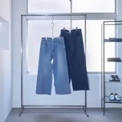 BISOWN Extra Wide Denim