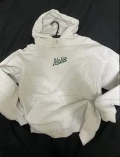MOBB グレー フード付きパーカー 2232786616184-01.jpg
