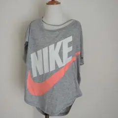 NIKE ナイキ ビックロゴプリント Ｔシャッ 赤タグ レディース グレー