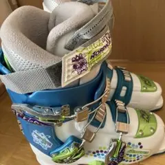 スキーブーツ 23.5