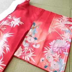 アンティーク長襦袢 縮緬 手刺繍入り 123cm 61cm リメイク材料