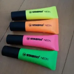 Item thumbnail for item 82169c33-dc24-4f2d-b023-16aa41f6a85a