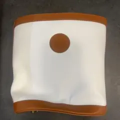 スタバ　ホワイトとブラウンのショルダーバッグ